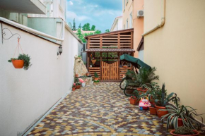 Lora Guest House